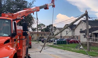 OG&E Crews Help Restore Power in Aftermath of Hurricane Ida